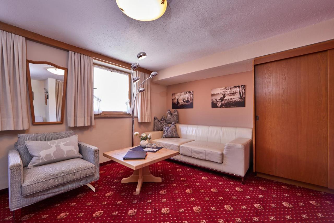 Landhotel Zum Bad Krün Екстериор снимка