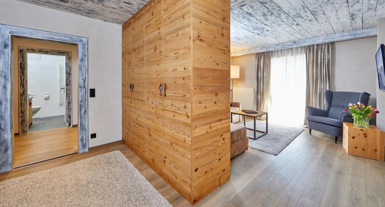 Landhotel Zum Bad Krün Екстериор снимка