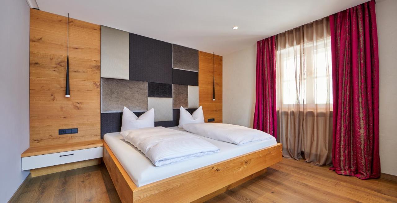 Landhotel Zum Bad Krün Екстериор снимка