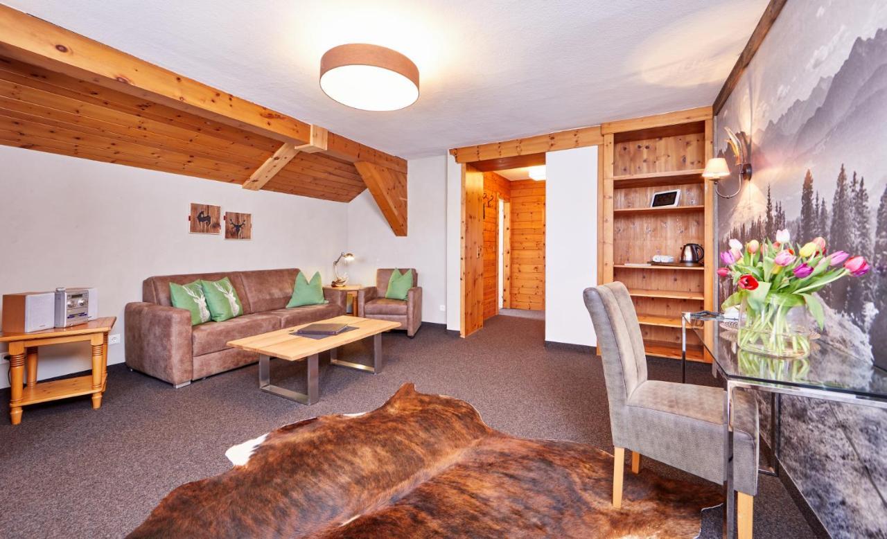 Landhotel Zum Bad Krün Екстериор снимка