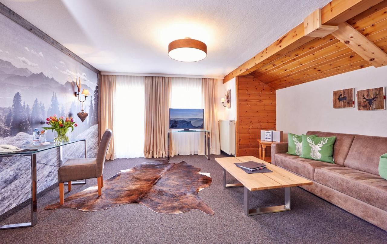 Landhotel Zum Bad Krün Екстериор снимка