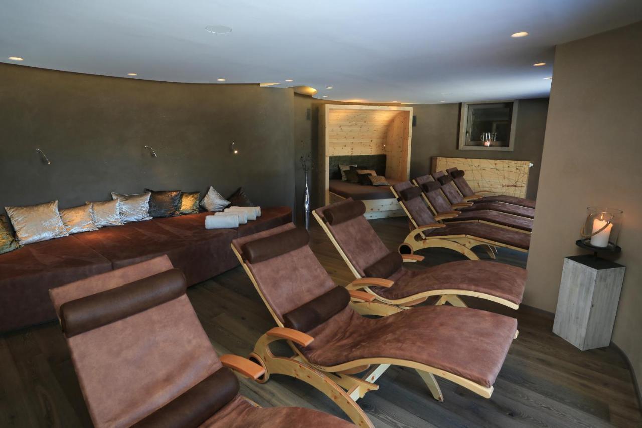 Landhotel Zum Bad Krün Екстериор снимка