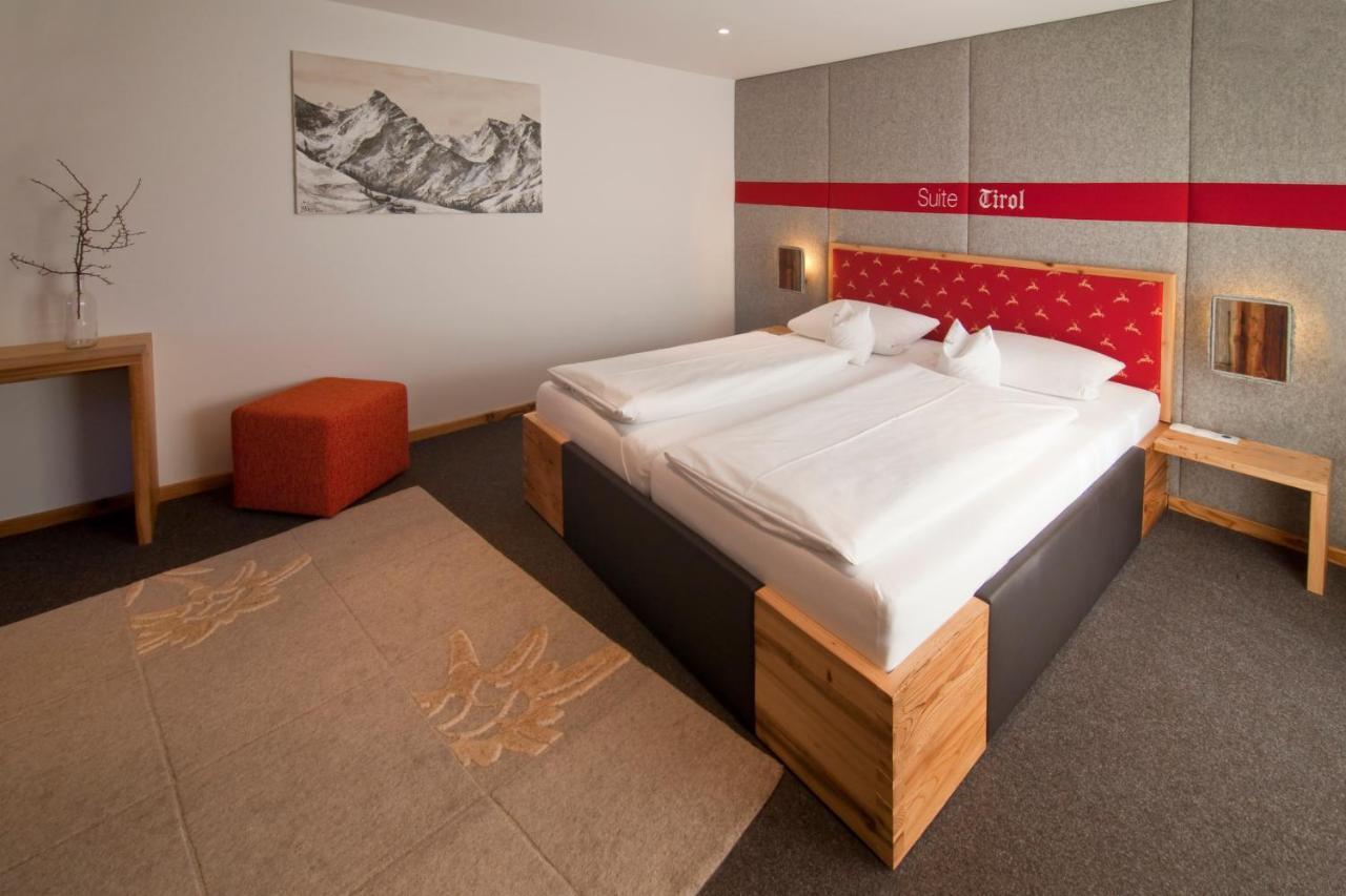 Landhotel Zum Bad Krün Екстериор снимка